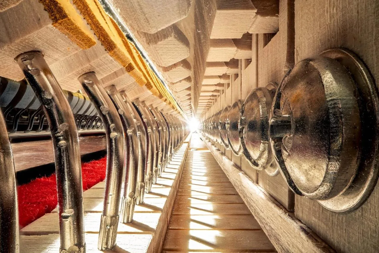 Фотографія всередині музичних інструментів: серія Architecture in Music від Charles Brooks