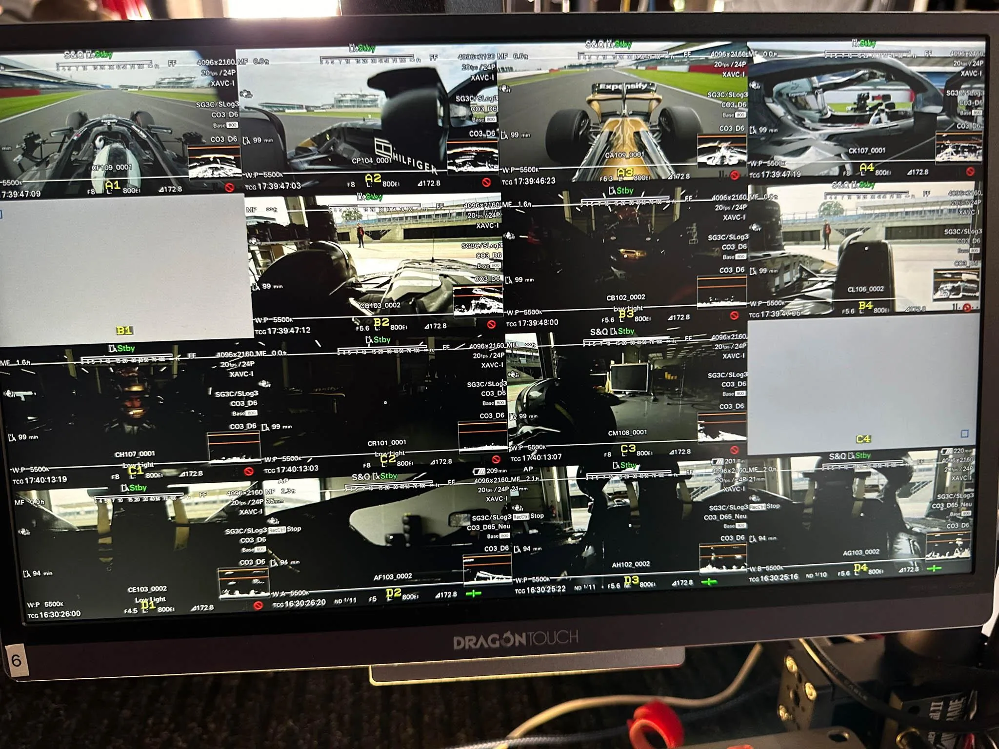 Фільм F1 (2025): як знімали — мініатюрні камери Sony на болідах і реальні Гран-прі